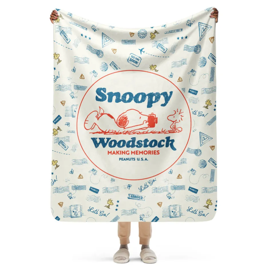 New Making Memories Sherpa Blanket Woodstock | Snoopy