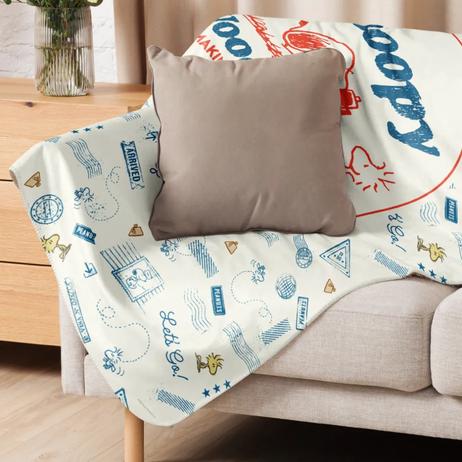 New Making Memories Sherpa Blanket Woodstock | Snoopy