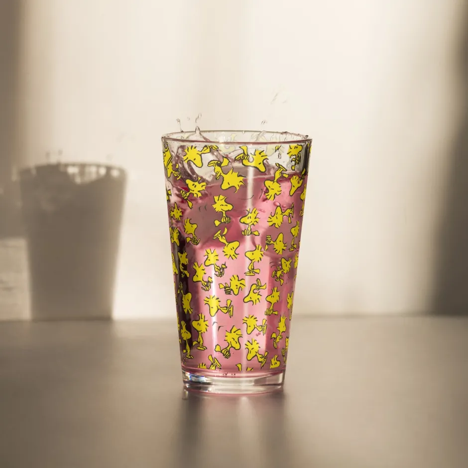 Hot Woodstock Pattern Pint Glass Woodstock | Glassware